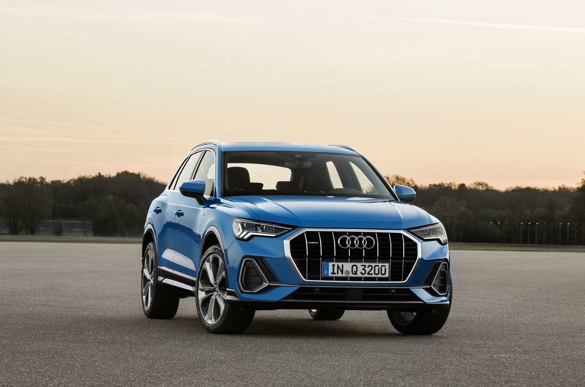 Volkswagen Direksiyon Kutusu dosyasında yer alan Audi Q3'ün Audi basın odasından alınan resmî görseli
