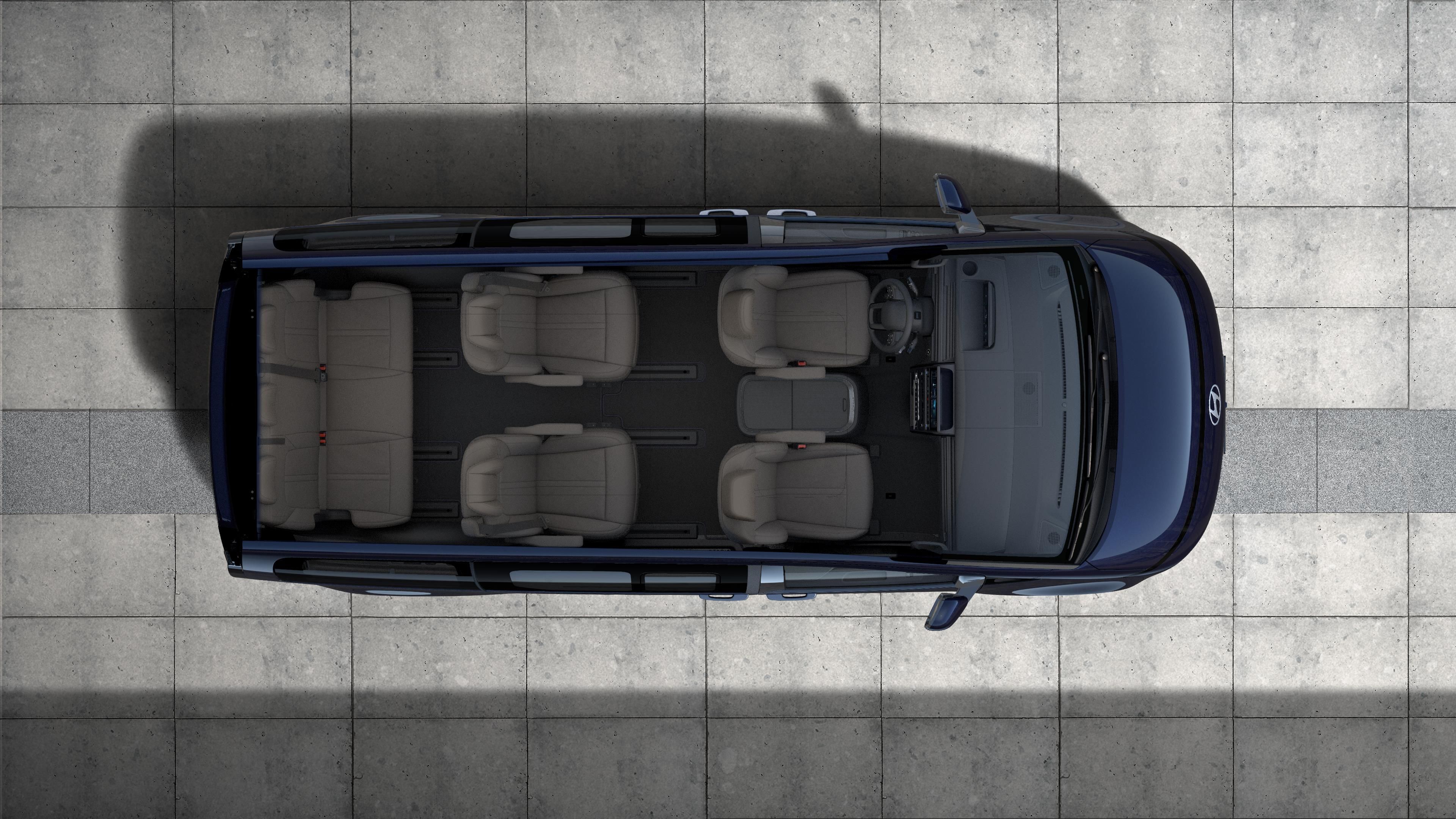 Hyundai Staria Electric yedi koltuklu LUXURY versiyonunun yan profili