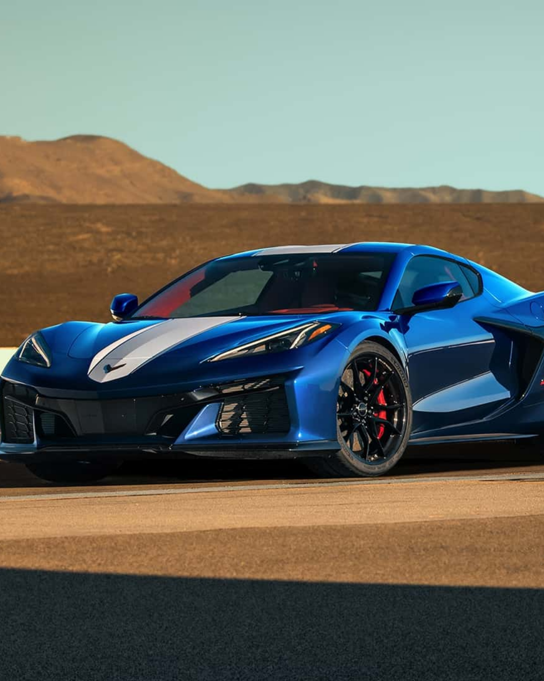 2026 Chevrolet Corvette Grand Sport: V8 Efsanesi Döndü!