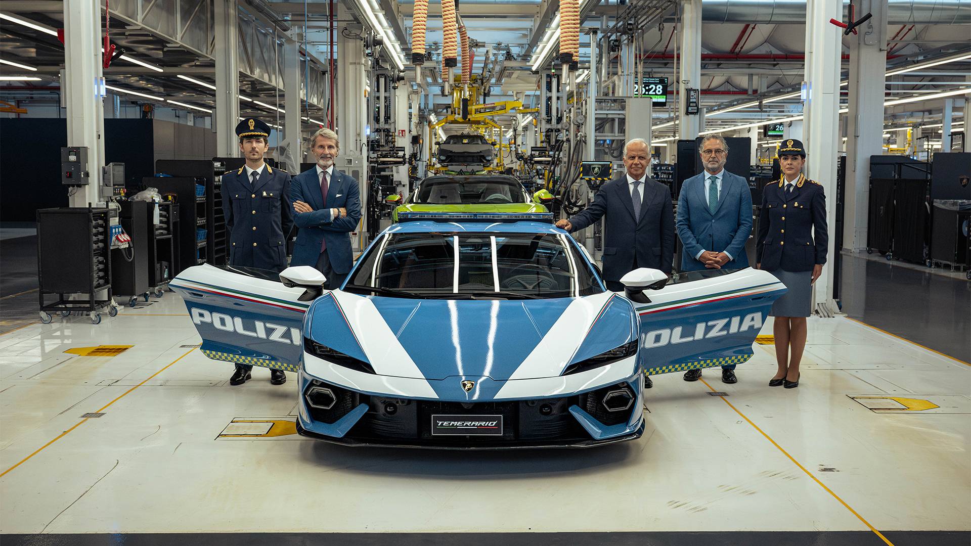 Lamborghini Temerario İtalyan Polisine Teslim Edildi