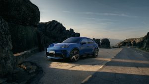 Porsche Macan 2028’de Benzinli Motorla Geri Dönüyor