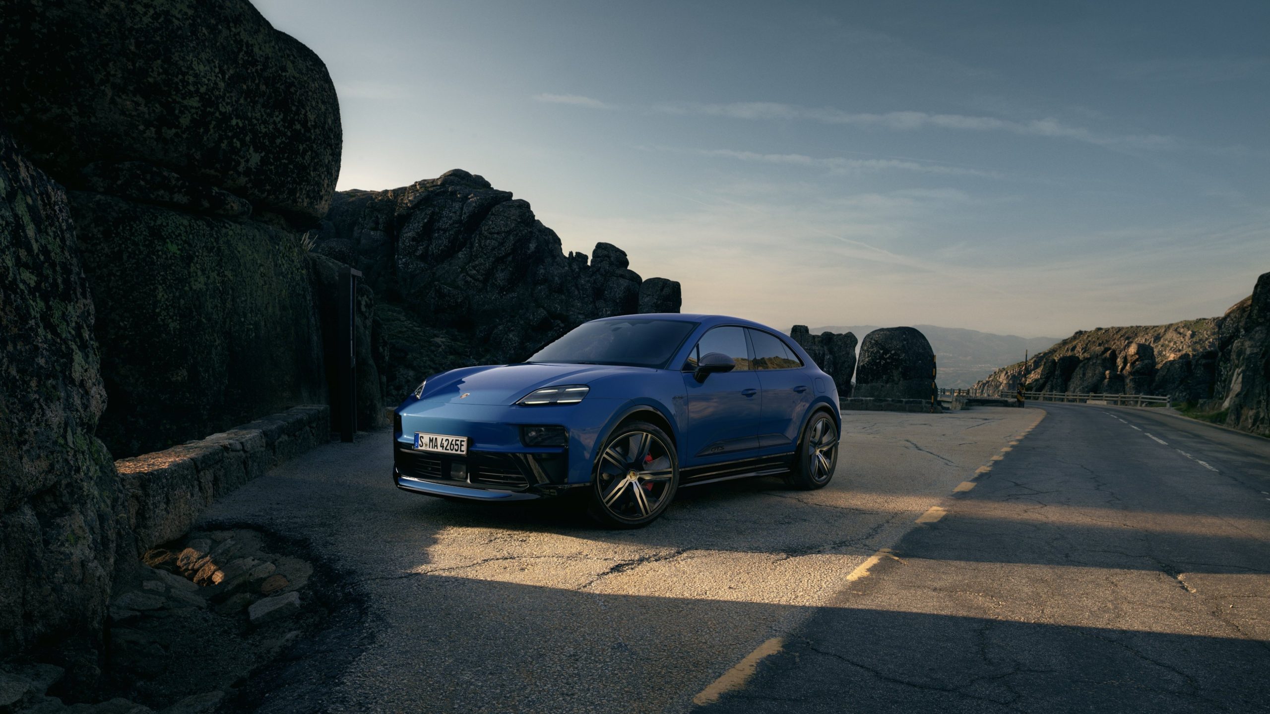 Porsche Macan 2028’de Benzinli Motorla Geri Dönüyor