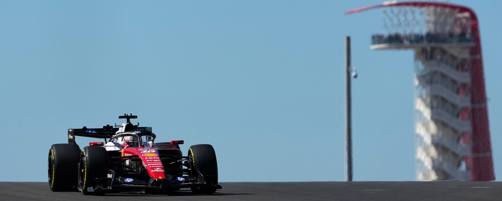 Amerika GP 1. Antrenmanda Leclerc Zirvede, Verstappen İkinci
