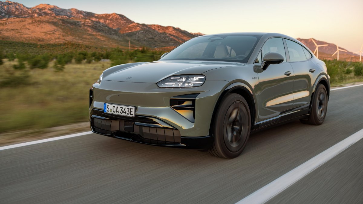 Porsche Cayenne 59.586 Teslimatla Dokuz Ayda Zirvede