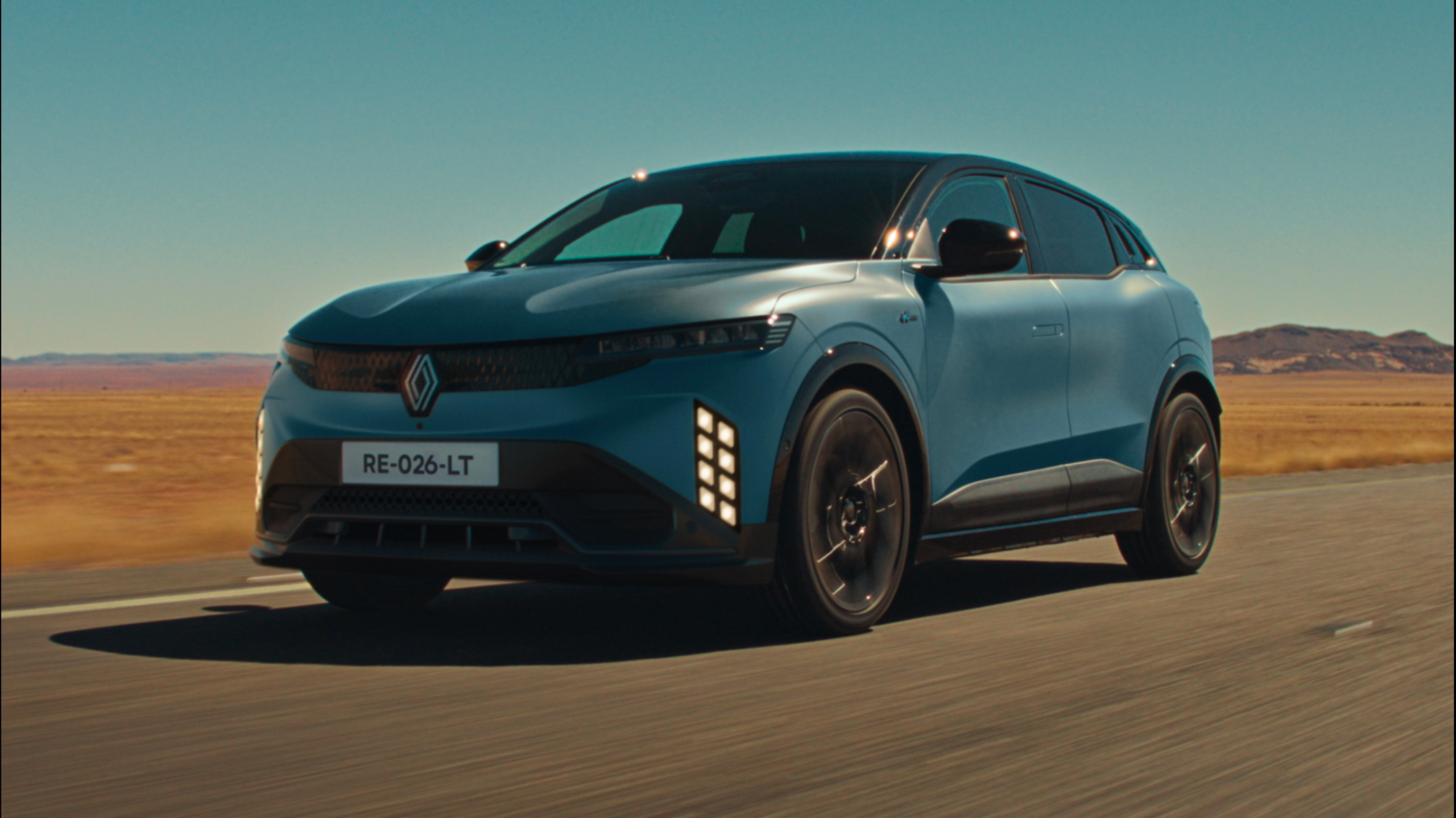 Renault Megane E-Tech Siparişe Açıldı: 67 kWh Batarya ve 493 km
