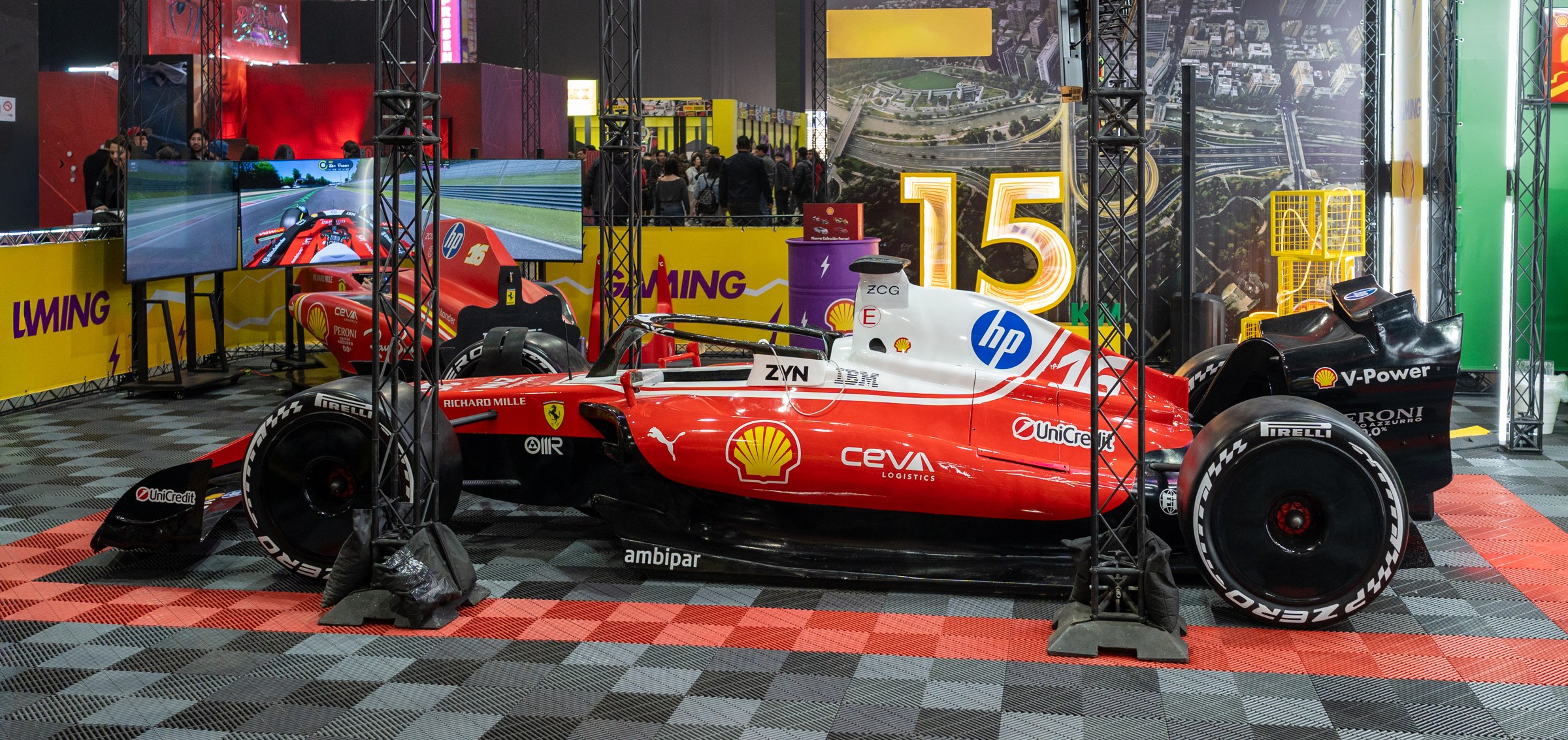 Mercedes ve Ferrari takımlar sıralamasında rakip: Ferrari'nin SF-26 yarış otomobili