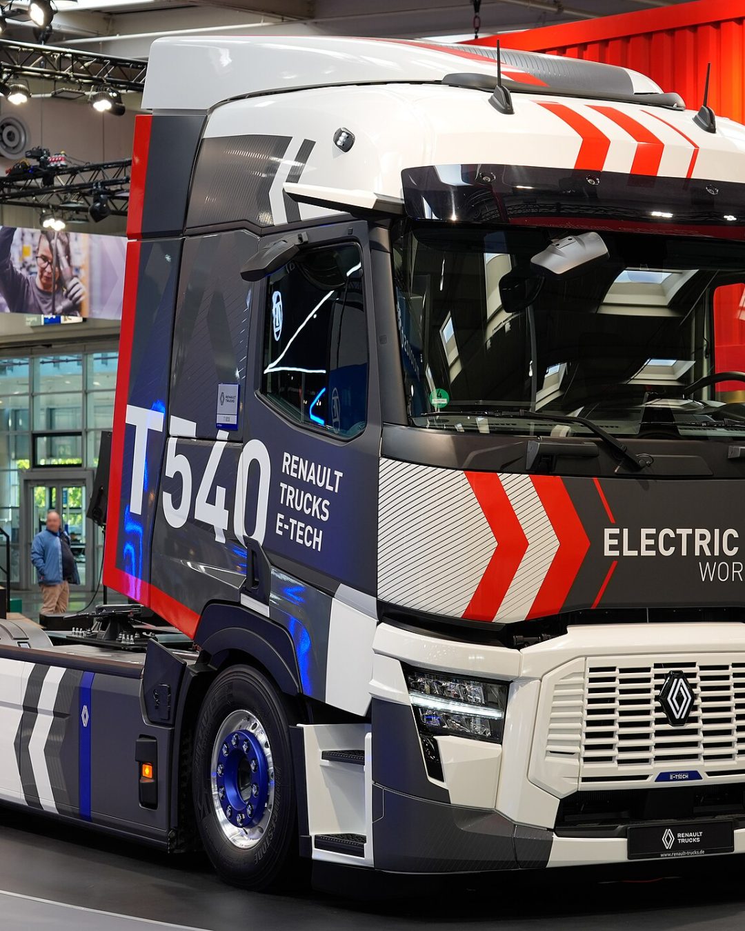 Renault Trucks ve Volvo Penta İçin Çayırova’da Dağıtım Merkezi Açıldı