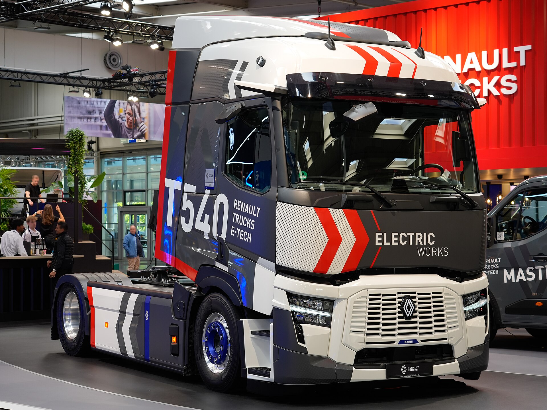 Renault Trucks ve Volvo Penta İçin Çayırova’da Dağıtım Merkezi Açıldı