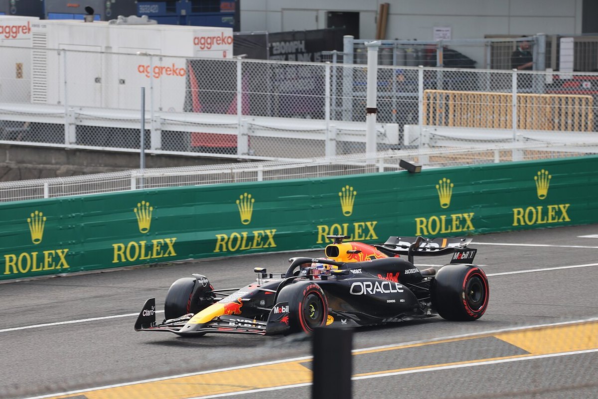 Singapur GP Pole: Verstappen Marina Bay’de En Hızlı Pilot